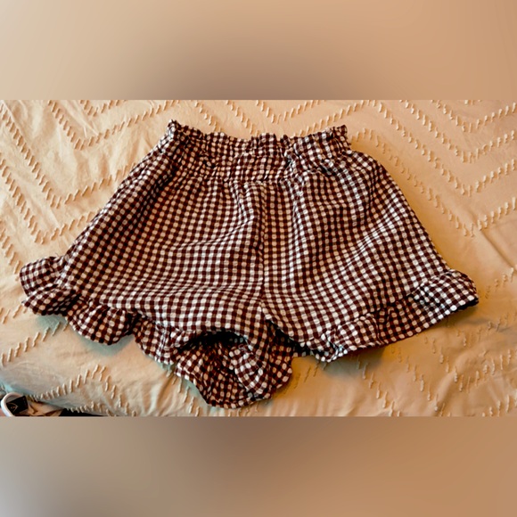 Cute shorts for a summer day ☀️ - Picture 1 of 3
